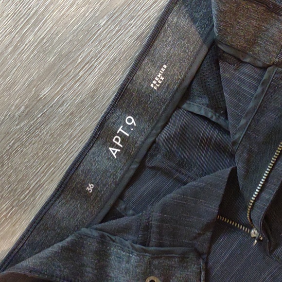 Apt. 9 Men's 4 Way Stretch Performance Golf Shorts - Picture 2 of 3